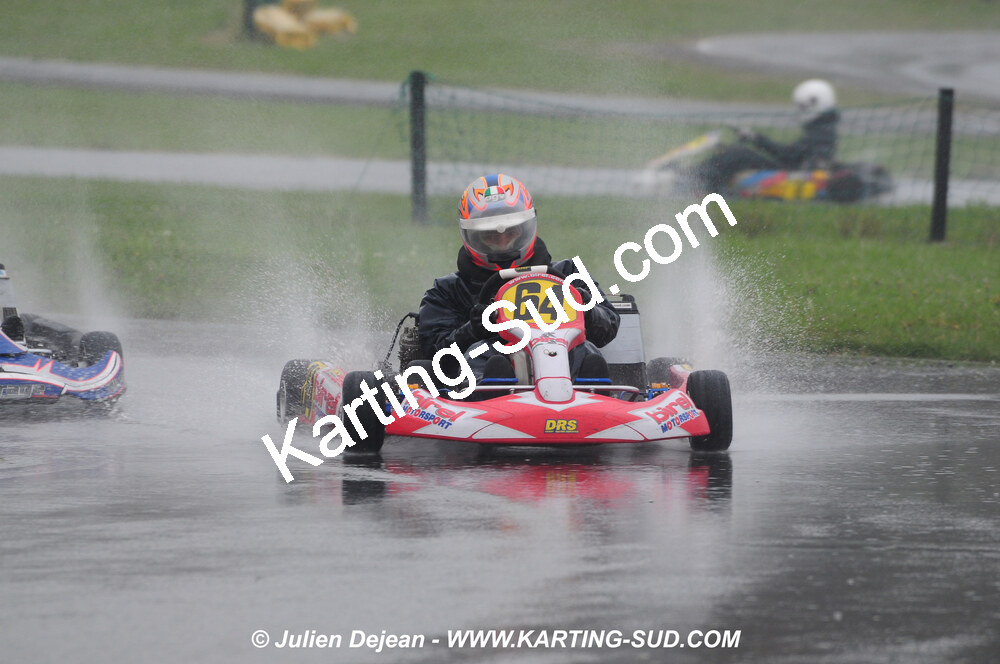 12/04/2009 : 1ère manche du Championnat Sud et 1ère manche du Championnat Régional Languedoc-Roussillon à Lavelanet (photos Julien Dejean) 2009 — karting