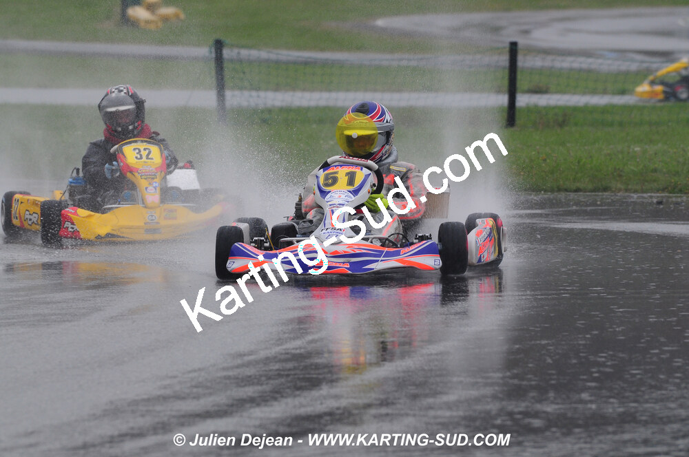 12/04/2009 : 1ère manche du Championnat Sud et 1ère manche du Championnat Régional Languedoc-Roussillon à Lavelanet (photos Julien Dejean) 2009 — karting