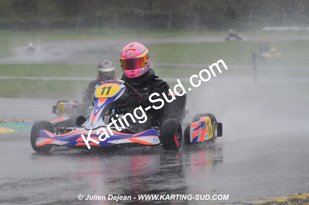 12/04/2009 : 1ère manche du Championnat Sud et 1ère manche du Championnat Régional Languedoc-Roussillon à Lavelanet (photos Julien Dejean) 2009 — karting