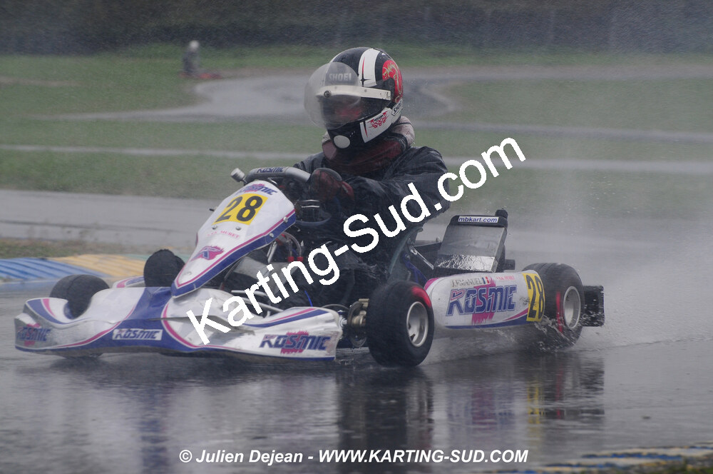 12/04/2009 : 1ère manche du Championnat Sud et 1ère manche du Championnat Régional Languedoc-Roussillon à Lavelanet (photos Julien Dejean) 2009 — karting