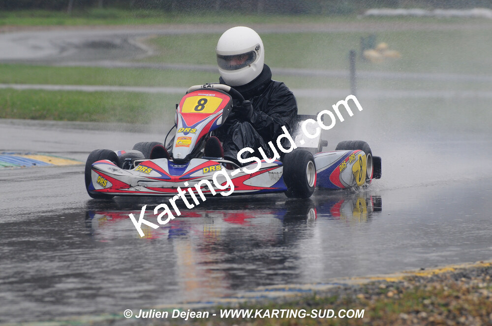 12/04/2009 : 1ère manche du Championnat Sud et 1ère manche du Championnat Régional Languedoc-Roussillon à Lavelanet (photos Julien Dejean) 2009 — karting
