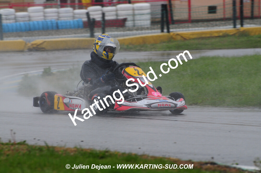 12/04/2009 : 1ère manche du Championnat Sud et 1ère manche du Championnat Régional Languedoc-Roussillon à Lavelanet (photos Julien Dejean) 2009 — karting
