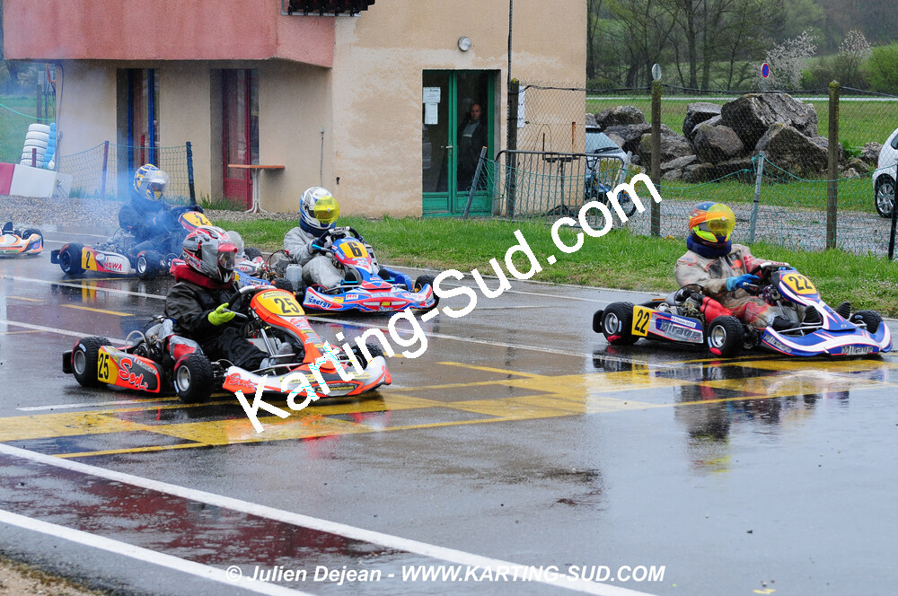 12/04/2009 : 1ère manche du Championnat Sud et 1ère manche du Championnat Régional Languedoc-Roussillon à Lavelanet (photos Julien Dejean) 2009 — karting