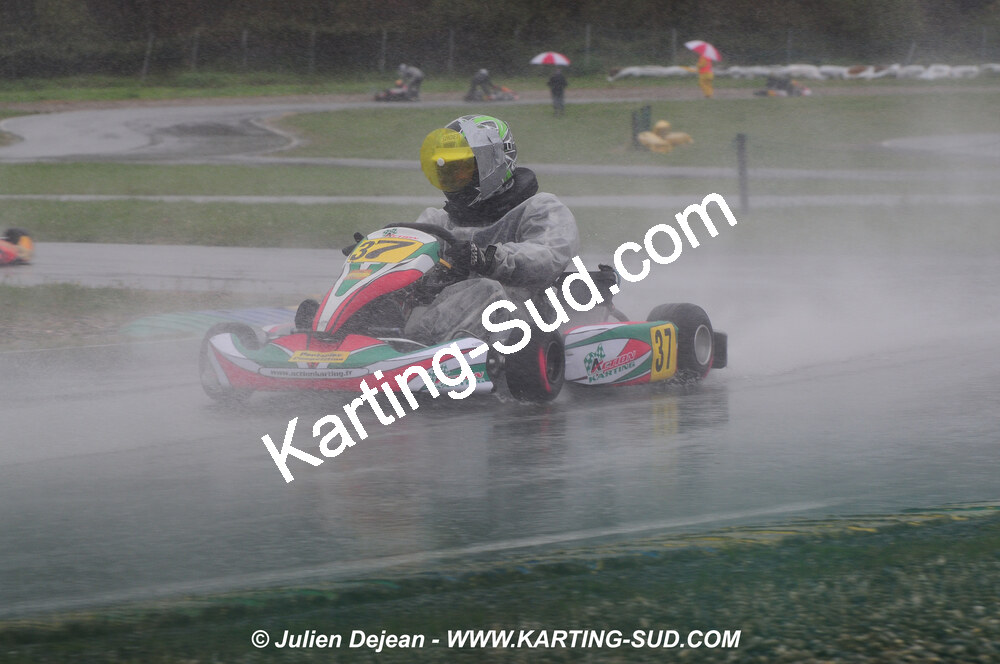 12/04/2009 : 1ère manche du Championnat Sud et 1ère manche du Championnat Régional Languedoc-Roussillon à Lavelanet (photos Julien Dejean) 2009 — karting