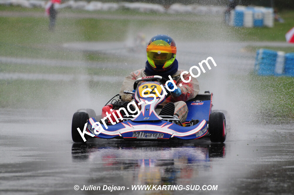 12/04/2009 : 1ère manche du Championnat Sud et 1ère manche du Championnat Régional Languedoc-Roussillon à Lavelanet (photos Julien Dejean) 2009 — karting