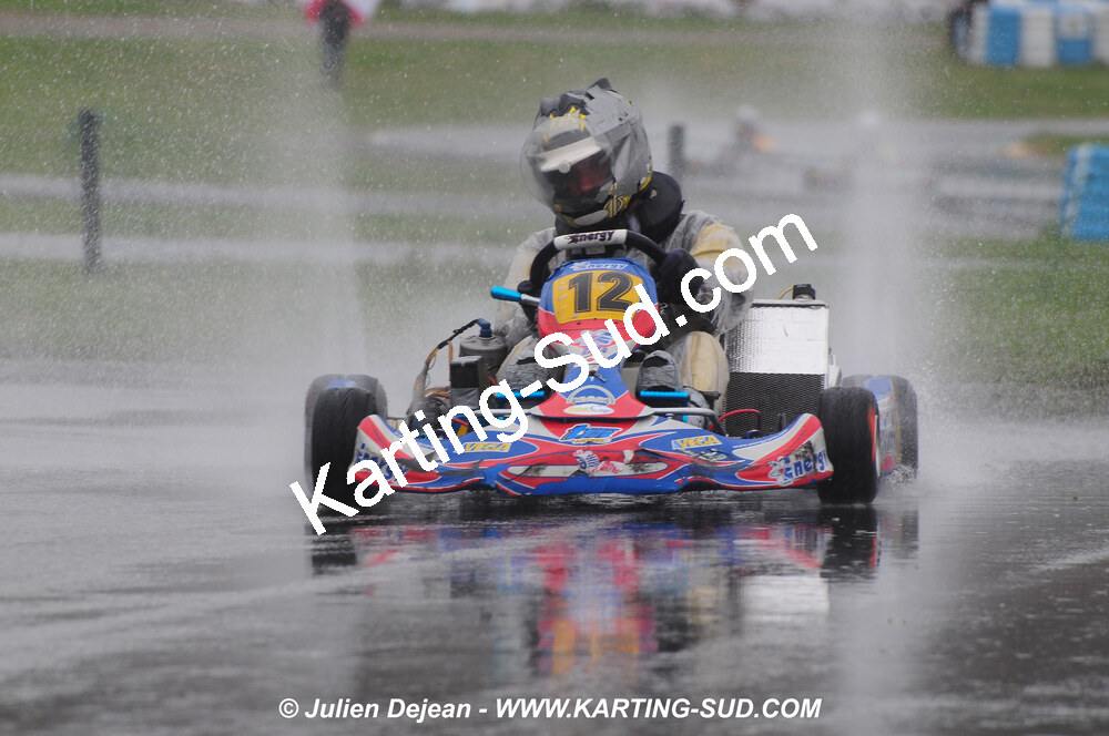 12/04/2009 : 1ère manche du Championnat Sud et 1ère manche du Championnat Régional Languedoc-Roussillon à Lavelanet (photos Julien Dejean) 2009 — karting