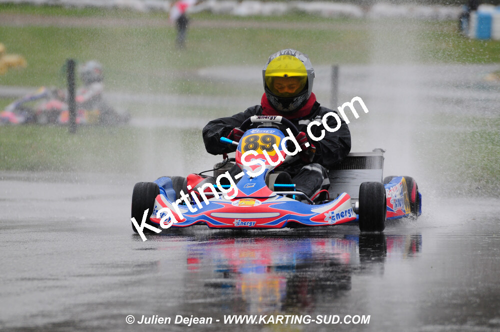12/04/2009 : 1ère manche du Championnat Sud et 1ère manche du Championnat Régional Languedoc-Roussillon à Lavelanet (photos Julien Dejean) 2009 — karting