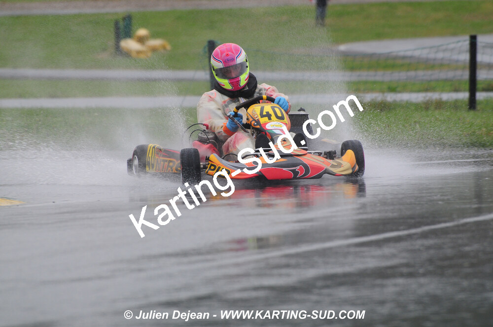 12/04/2009 : 1ère manche du Championnat Sud et 1ère manche du Championnat Régional Languedoc-Roussillon à Lavelanet (photos Julien Dejean) 2009 — karting