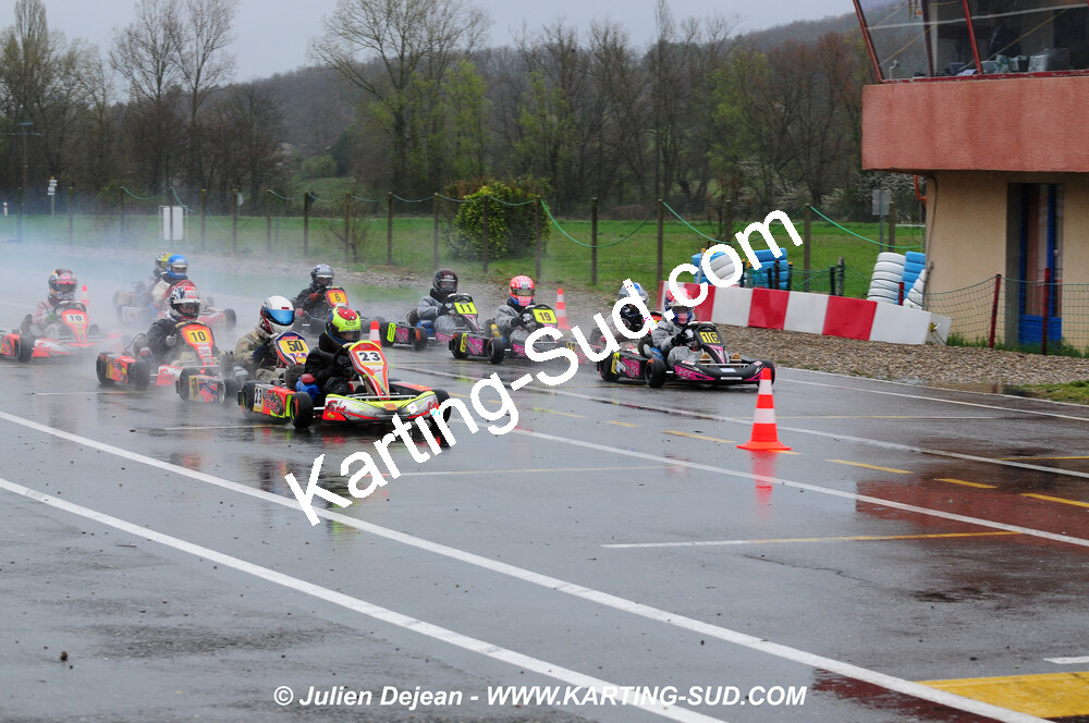 12/04/2009 : 1ère manche du Championnat Sud et 1ère manche du Championnat Régional Languedoc-Roussillon à Lavelanet (photos Julien Dejean) 2009 — karting