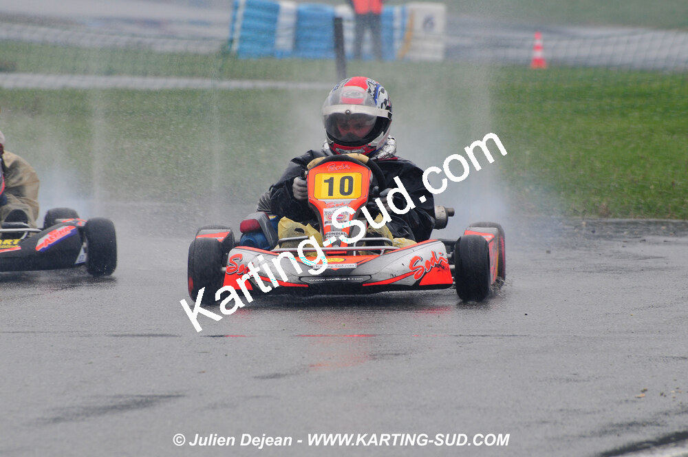 12/04/2009 : 1ère manche du Championnat Sud et 1ère manche du Championnat Régional Languedoc-Roussillon à Lavelanet (photos Julien Dejean) 2009 — karting