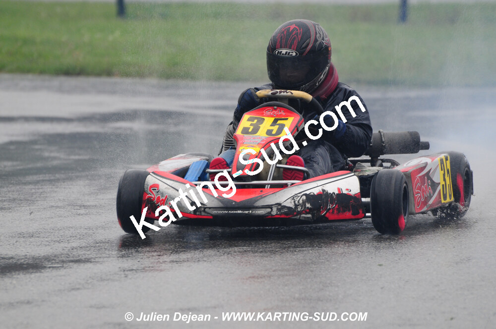 12/04/2009 : 1ère manche du Championnat Sud et 1ère manche du Championnat Régional Languedoc-Roussillon à Lavelanet (photos Julien Dejean) 2009 — karting