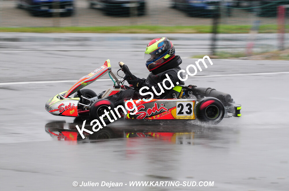 12/04/2009 : 1ère manche du Championnat Sud et 1ère manche du Championnat Régional Languedoc-Roussillon à Lavelanet (photos Julien Dejean) 2009 — karting