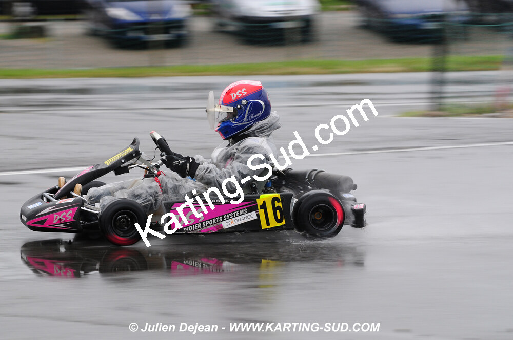 12/04/2009 : 1ère manche du Championnat Sud et 1ère manche du Championnat Régional Languedoc-Roussillon à Lavelanet (photos Julien Dejean) 2009 — karting