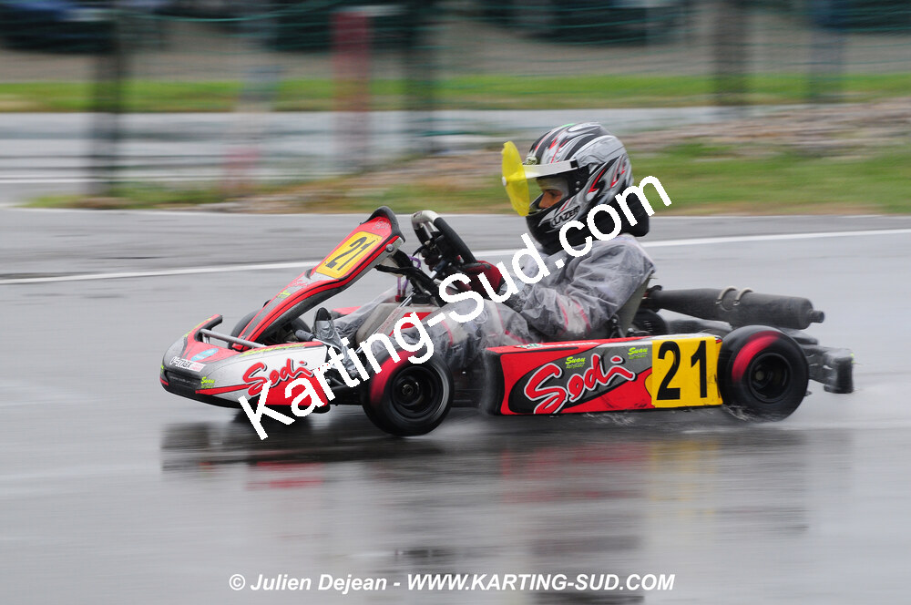 12/04/2009 : 1ère manche du Championnat Sud et 1ère manche du Championnat Régional Languedoc-Roussillon à Lavelanet (photos Julien Dejean) 2009 — karting