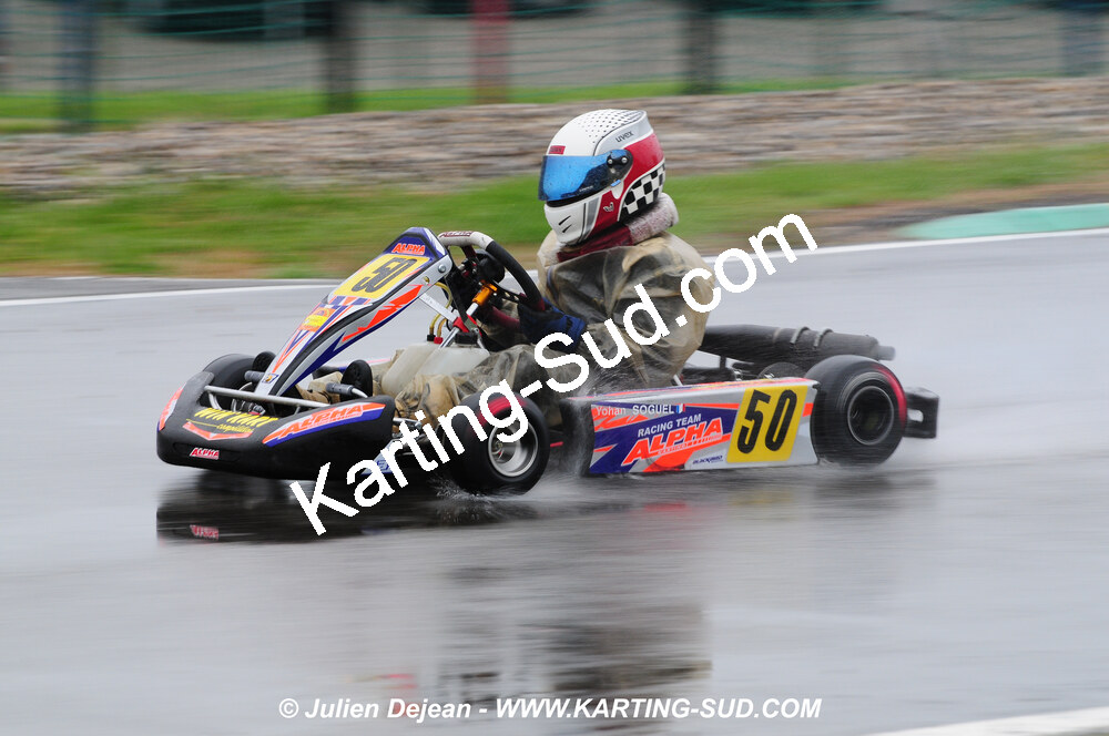 12/04/2009 : 1ère manche du Championnat Sud et 1ère manche du Championnat Régional Languedoc-Roussillon à Lavelanet (photos Julien Dejean) 2009 — karting