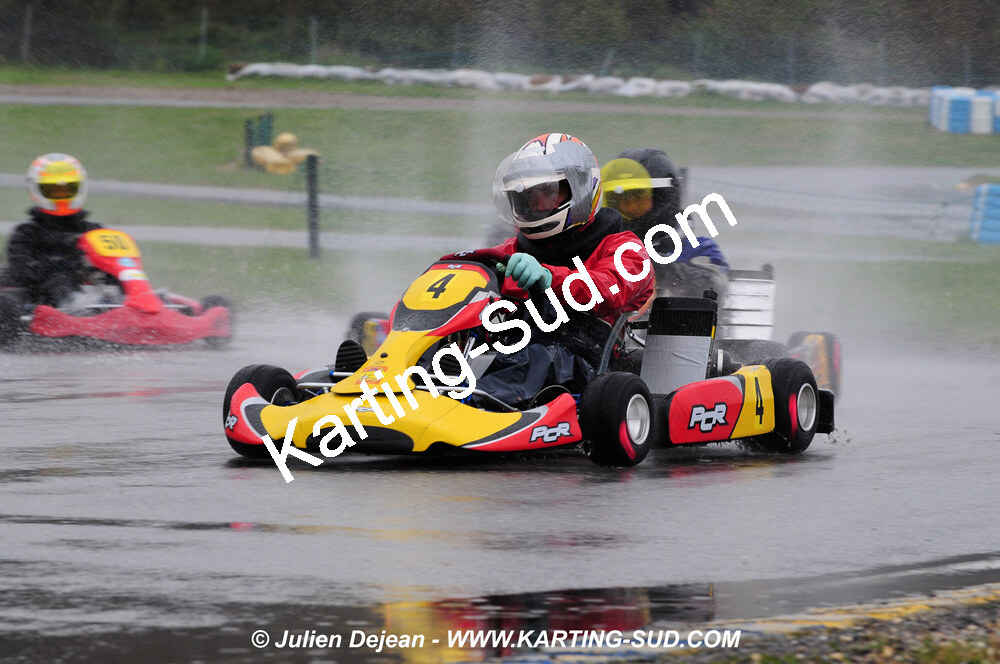12/04/2009 : 1ère manche du Championnat Sud et 1ère manche du Championnat Régional Languedoc-Roussillon à Lavelanet (photos Julien Dejean) 2009 — karting