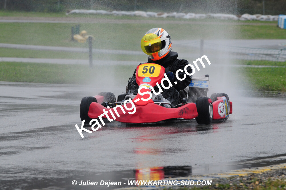 12/04/2009 : 1ère manche du Championnat Sud et 1ère manche du Championnat Régional Languedoc-Roussillon à Lavelanet (photos Julien Dejean) 2009 — karting