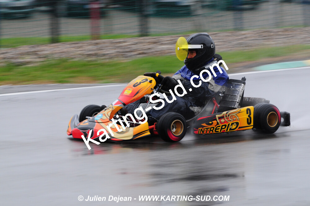 12/04/2009 : 1ère manche du Championnat Sud et 1ère manche du Championnat Régional Languedoc-Roussillon à Lavelanet (photos Julien Dejean) 2009 — karting