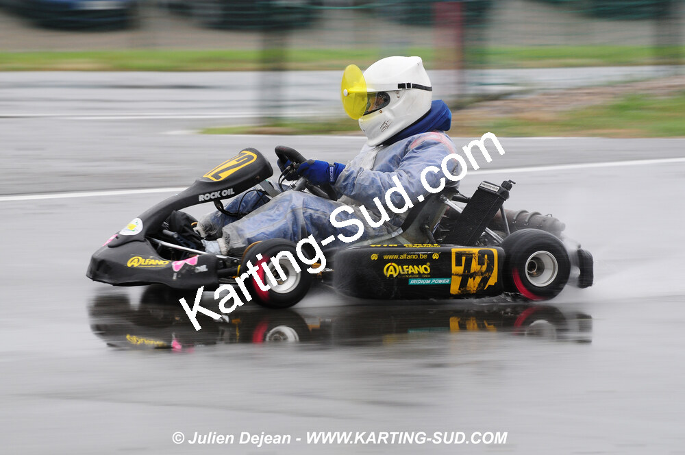 12/04/2009 : 1ère manche du Championnat Sud et 1ère manche du Championnat Régional Languedoc-Roussillon à Lavelanet (photos Julien Dejean) 2009 — karting