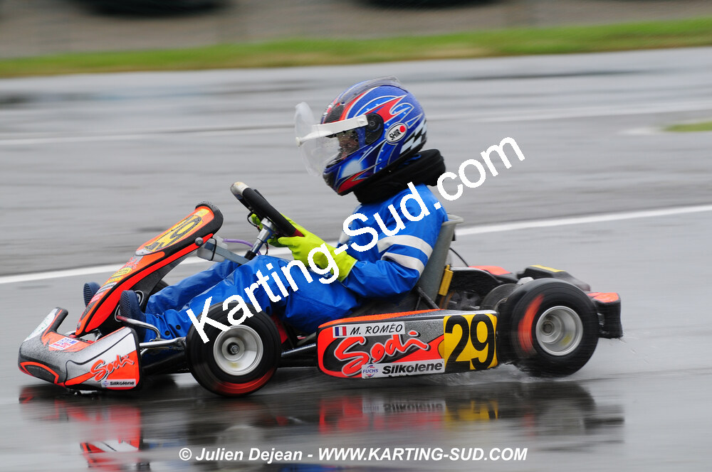 12/04/2009 : 1ère manche du Championnat Sud et 1ère manche du Championnat Régional Languedoc-Roussillon à Lavelanet (photos Julien Dejean) 2009 — karting