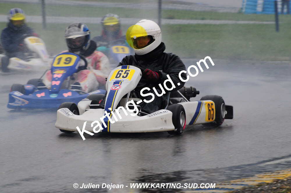 12/04/2009 : 1ère manche du Championnat Sud et 1ère manche du Championnat Régional Languedoc-Roussillon à Lavelanet (photos Julien Dejean) 2009 — karting