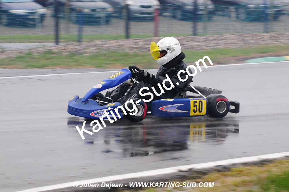 12/04/2009 : 1ère manche du Championnat Sud et 1ère manche du Championnat Régional Languedoc-Roussillon à Lavelanet (photos Julien Dejean) 2009 — karting