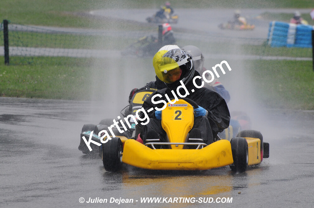 12/04/2009 : 1ère manche du Championnat Sud et 1ère manche du Championnat Régional Languedoc-Roussillon à Lavelanet (photos Julien Dejean) 2009 — karting
