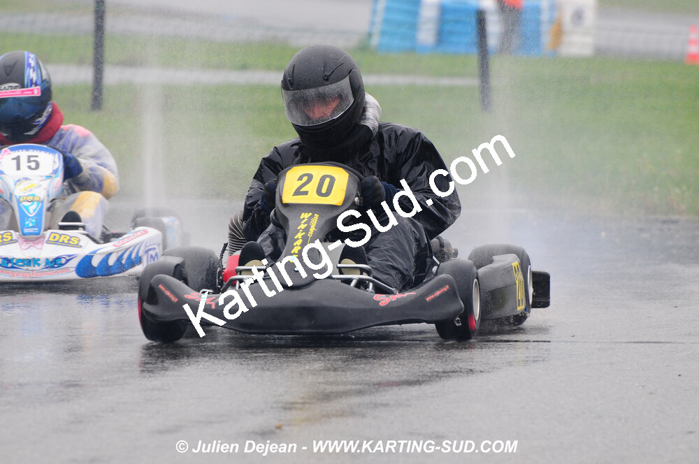 12/04/2009 : 1ère manche du Championnat Sud et 1ère manche du Championnat Régional Languedoc-Roussillon à Lavelanet (photos Julien Dejean) 2009 — karting