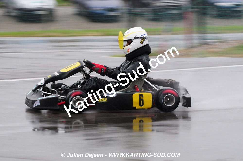 12/04/2009 : 1ère manche du Championnat Sud et 1ère manche du Championnat Régional Languedoc-Roussillon à Lavelanet (photos Julien Dejean) 2009 — karting