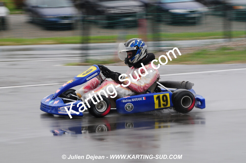 12/04/2009 : 1ère manche du Championnat Sud et 1ère manche du Championnat Régional Languedoc-Roussillon à Lavelanet (photos Julien Dejean) 2009 — karting