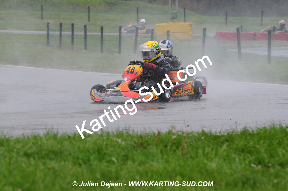 12/04/2009 : 1ère manche du Championnat Sud et 1ère manche du Championnat Régional Languedoc-Roussillon à Lavelanet (photos Julien Dejean) 2009 — karting
