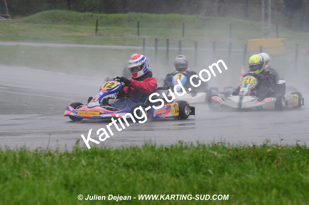 12/04/2009 : 1ère manche du Championnat Sud et 1ère manche du Championnat Régional Languedoc-Roussillon à Lavelanet (photos Julien Dejean) 2009 — karting