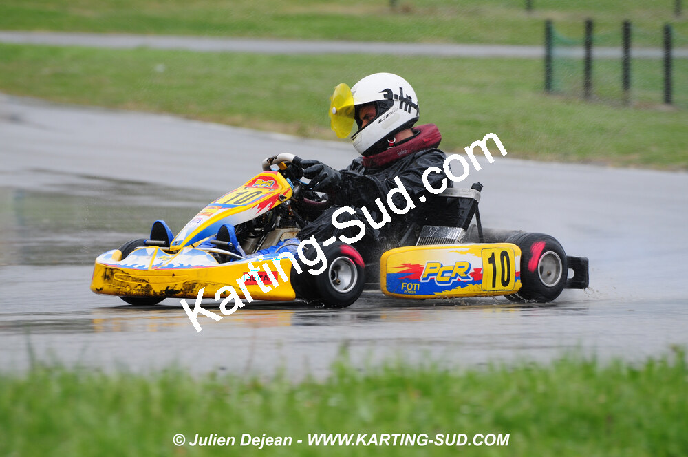 12/04/2009 : 1ère manche du Championnat Sud et 1ère manche du Championnat Régional Languedoc-Roussillon à Lavelanet (photos Julien Dejean) 2009 — karting
