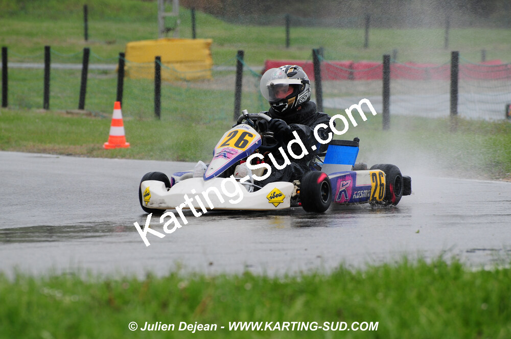 12/04/2009 : 1ère manche du Championnat Sud et 1ère manche du Championnat Régional Languedoc-Roussillon à Lavelanet (photos Julien Dejean) 2009 — karting