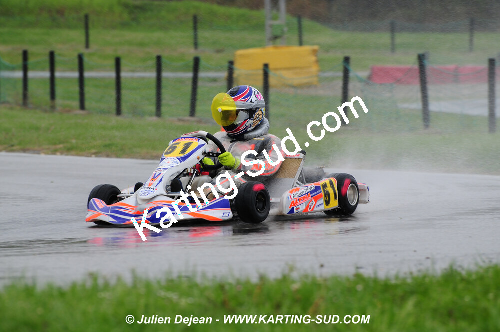 12/04/2009 : 1ère manche du Championnat Sud et 1ère manche du Championnat Régional Languedoc-Roussillon à Lavelanet (photos Julien Dejean) 2009 — karting
