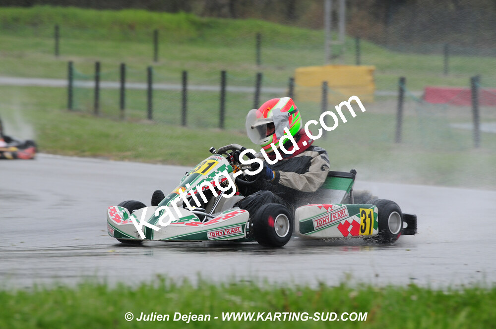 12/04/2009 : 1ère manche du Championnat Sud et 1ère manche du Championnat Régional Languedoc-Roussillon à Lavelanet (photos Julien Dejean) 2009 — karting