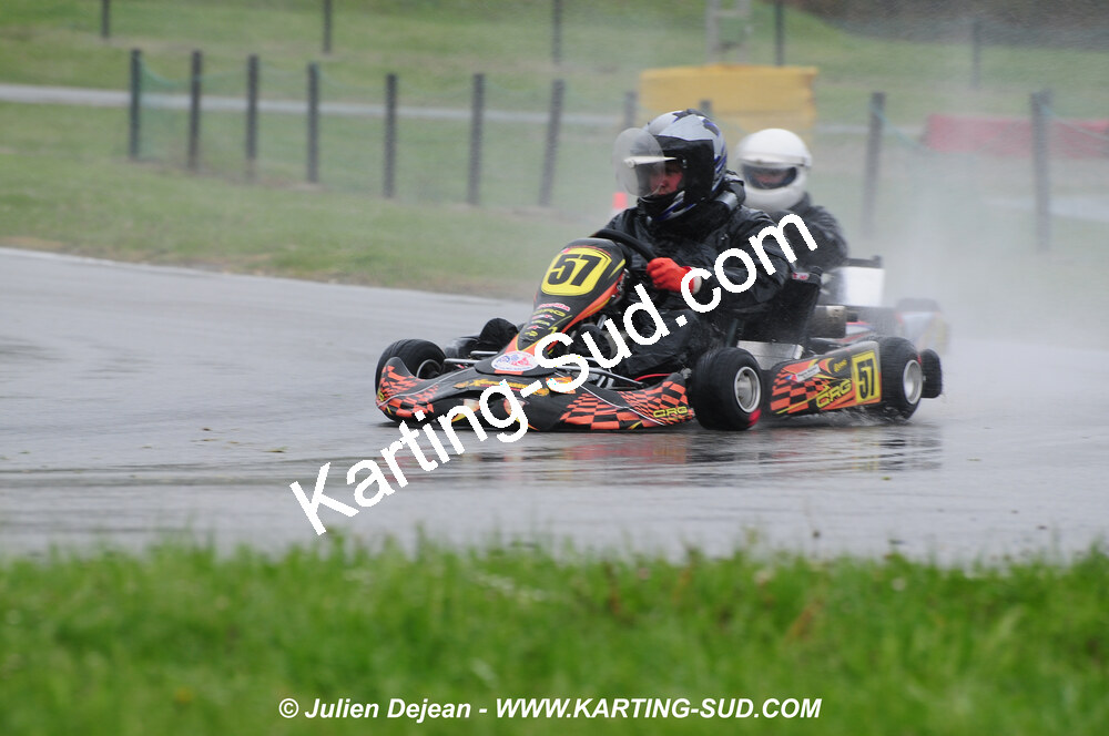 12/04/2009 : 1ère manche du Championnat Sud et 1ère manche du Championnat Régional Languedoc-Roussillon à Lavelanet (photos Julien Dejean) 2009 — karting