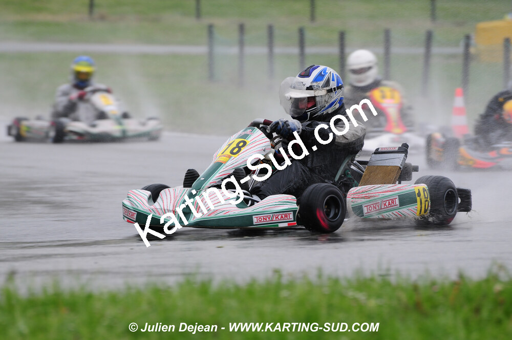 12/04/2009 : 1ère manche du Championnat Sud et 1ère manche du Championnat Régional Languedoc-Roussillon à Lavelanet (photos Julien Dejean) 2009 — karting