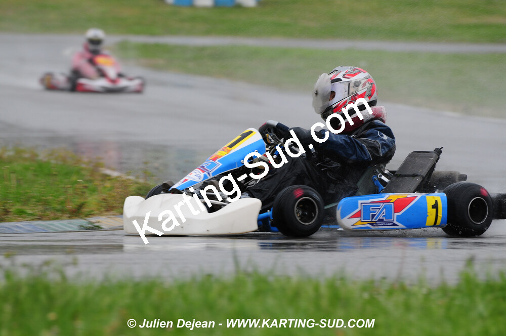 12/04/2009 : 1ère manche du Championnat Sud et 1ère manche du Championnat Régional Languedoc-Roussillon à Lavelanet (photos Julien Dejean) 2009 — karting