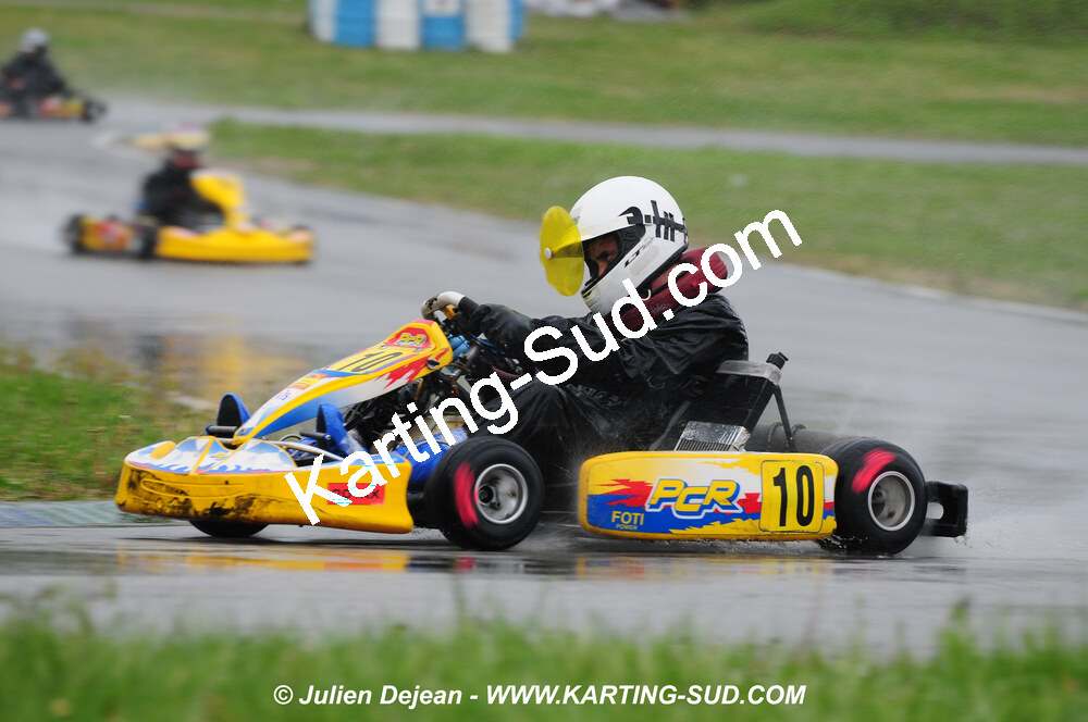 12/04/2009 : 1ère manche du Championnat Sud et 1ère manche du Championnat Régional Languedoc-Roussillon à Lavelanet (photos Julien Dejean) 2009 — karting