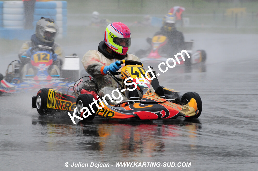 12/04/2009 : 1ère manche du Championnat Sud et 1ère manche du Championnat Régional Languedoc-Roussillon à Lavelanet (photos Julien Dejean) 2009 — karting