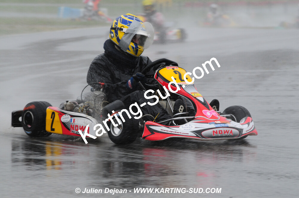 12/04/2009 : 1ère manche du Championnat Sud et 1ère manche du Championnat Régional Languedoc-Roussillon à Lavelanet (photos Julien Dejean) 2009 — karting