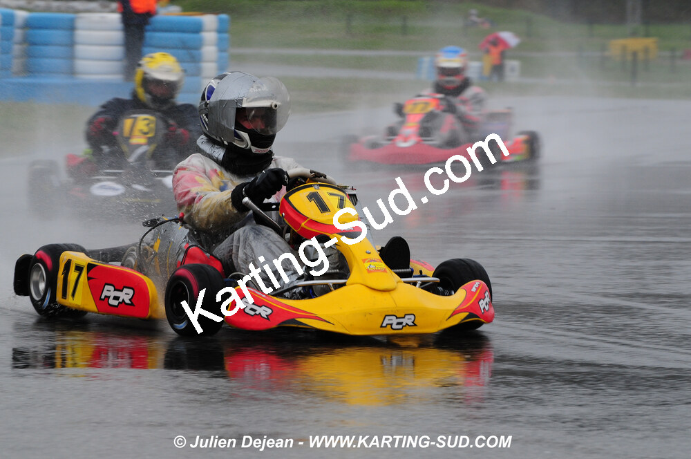 12/04/2009 : 1ère manche du Championnat Sud et 1ère manche du Championnat Régional Languedoc-Roussillon à Lavelanet (photos Julien Dejean) 2009 — karting