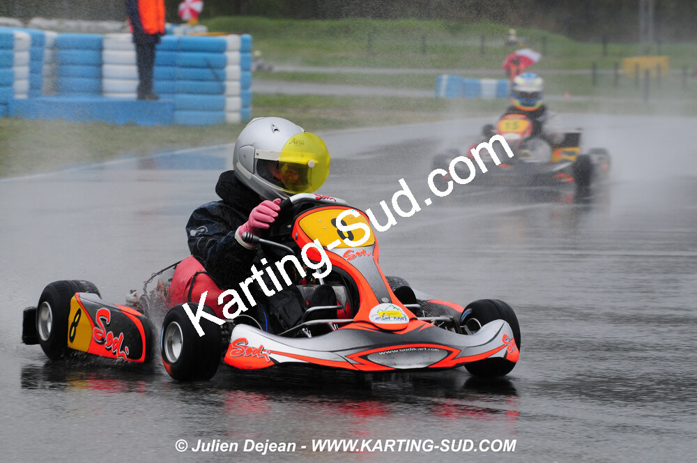 12/04/2009 : 1ère manche du Championnat Sud et 1ère manche du Championnat Régional Languedoc-Roussillon à Lavelanet (photos Julien Dejean) 2009 — karting