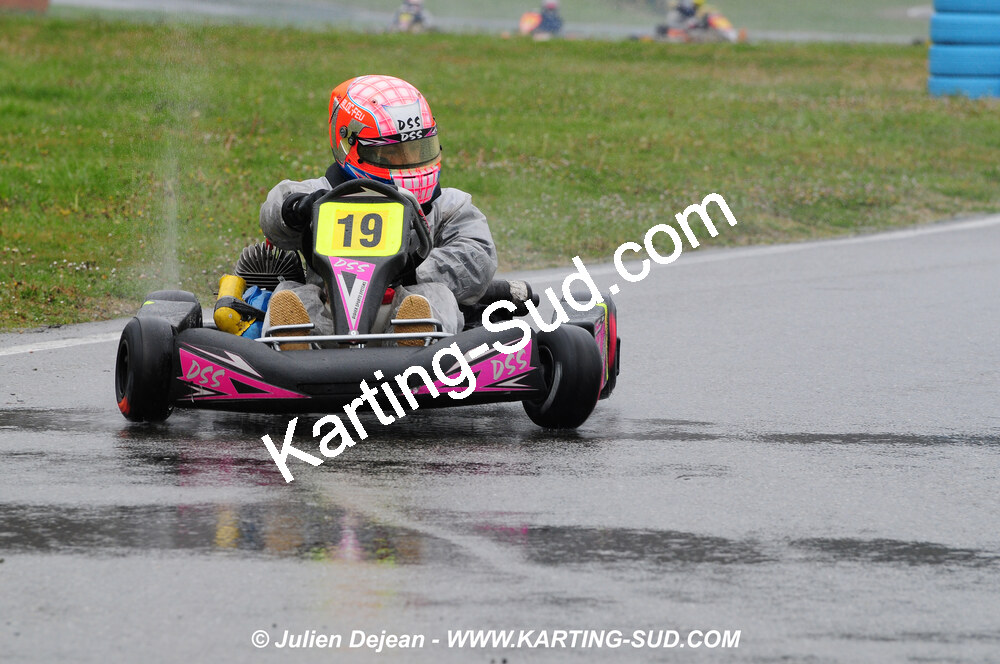 12/04/2009 : 1ère manche du Championnat Sud et 1ère manche du Championnat Régional Languedoc-Roussillon à Lavelanet (photos Julien Dejean) 2009 — karting