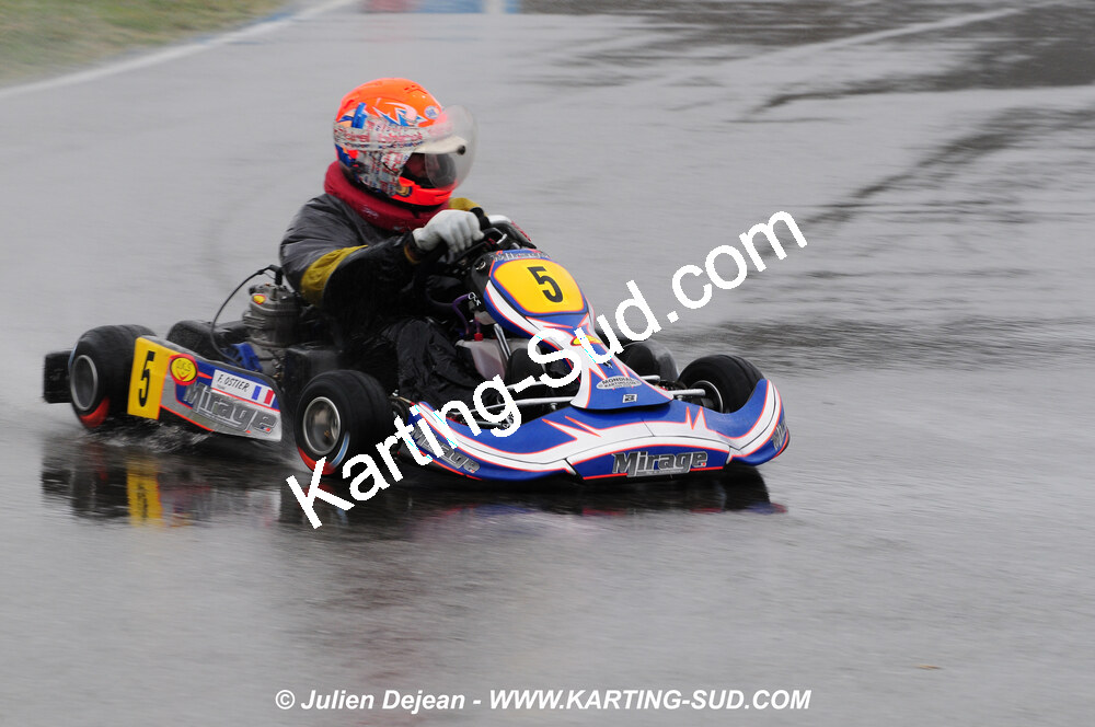 12/04/2009 : 1ère manche du Championnat Sud et 1ère manche du Championnat Régional Languedoc-Roussillon à Lavelanet (photos Julien Dejean) 2009 — karting