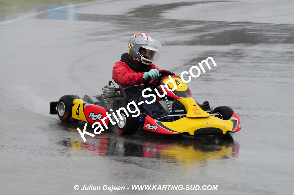 12/04/2009 : 1ère manche du Championnat Sud et 1ère manche du Championnat Régional Languedoc-Roussillon à Lavelanet (photos Julien Dejean) 2009 — karting