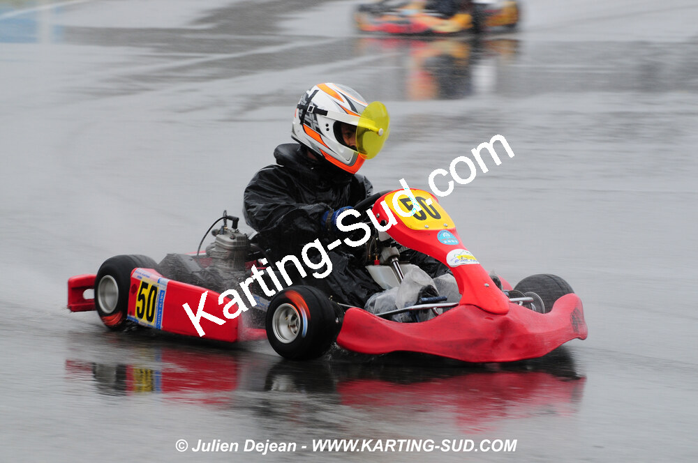 12/04/2009 : 1ère manche du Championnat Sud et 1ère manche du Championnat Régional Languedoc-Roussillon à Lavelanet (photos Julien Dejean) 2009 — karting
