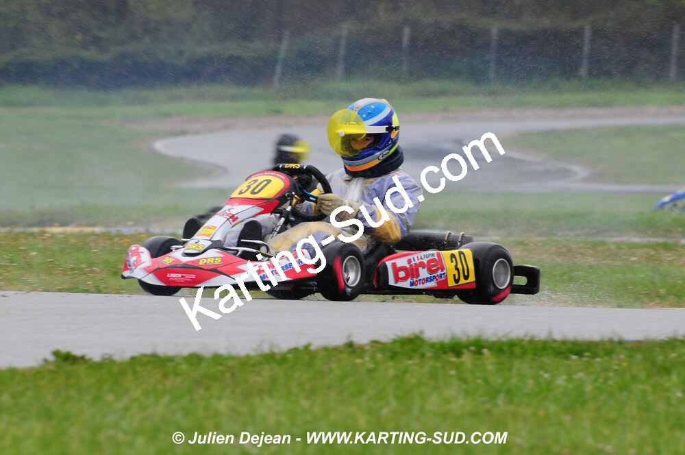12/04/2009 : 1ère manche du Championnat Sud et 1ère manche du Championnat Régional Languedoc-Roussillon à Lavelanet (photos Julien Dejean) 2009 — karting