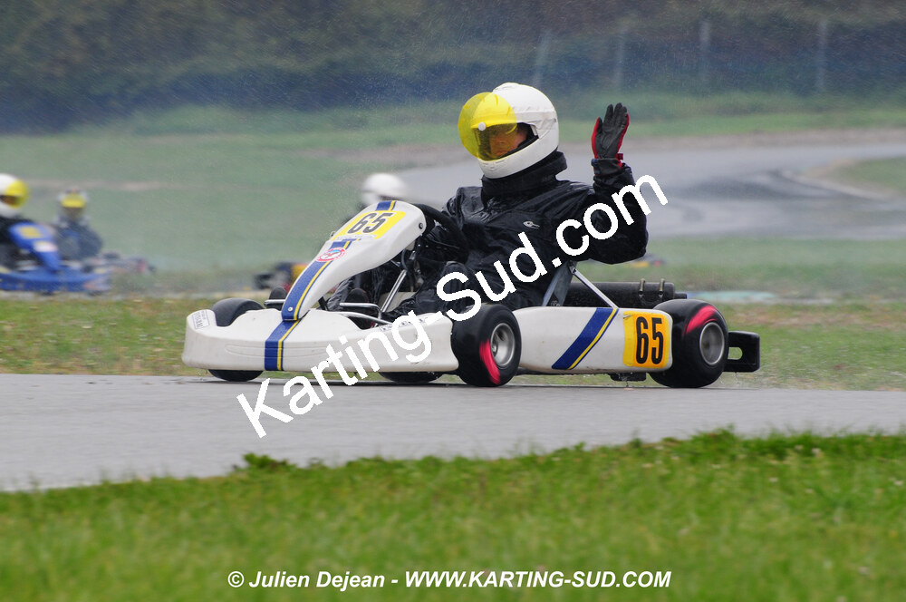 12/04/2009 : 1ère manche du Championnat Sud et 1ère manche du Championnat Régional Languedoc-Roussillon à Lavelanet (photos Julien Dejean) 2009 — karting